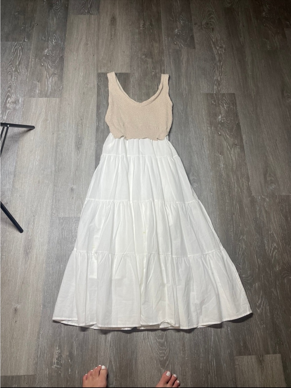 Elan xs Beige Knit Tank with White Tiered Maxi Skirt - Women's Dress Set